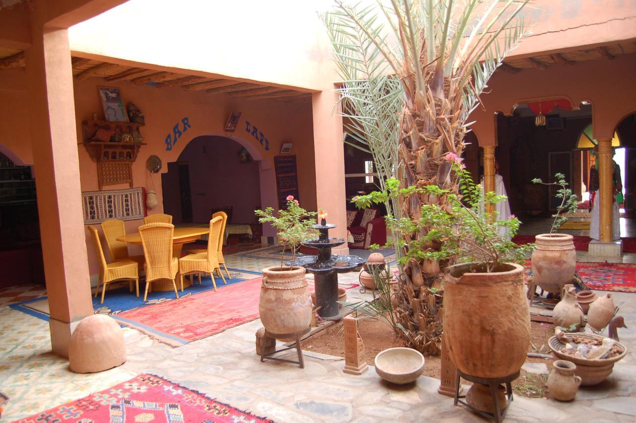Kasbah Meteorites Hotel Imi n'Ouzrou Exterior foto