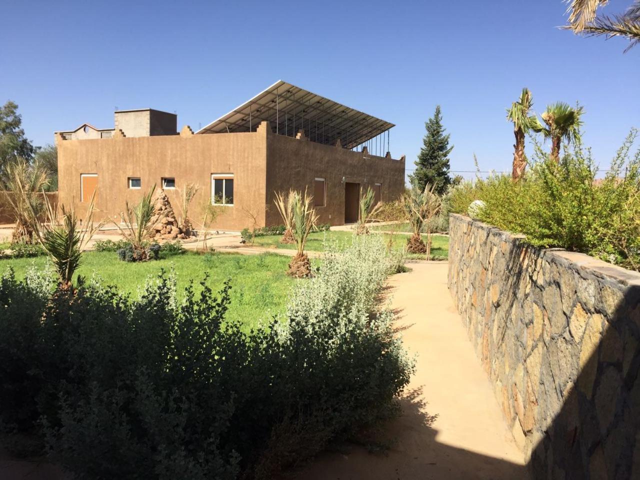 Kasbah Meteorites Hotel Imi n'Ouzrou Exterior foto